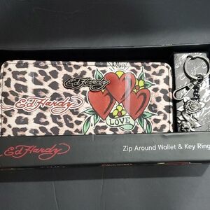 Ed Hardy y2k Cheetah zip around wallet gunmetal rose monogrammed keyring set new